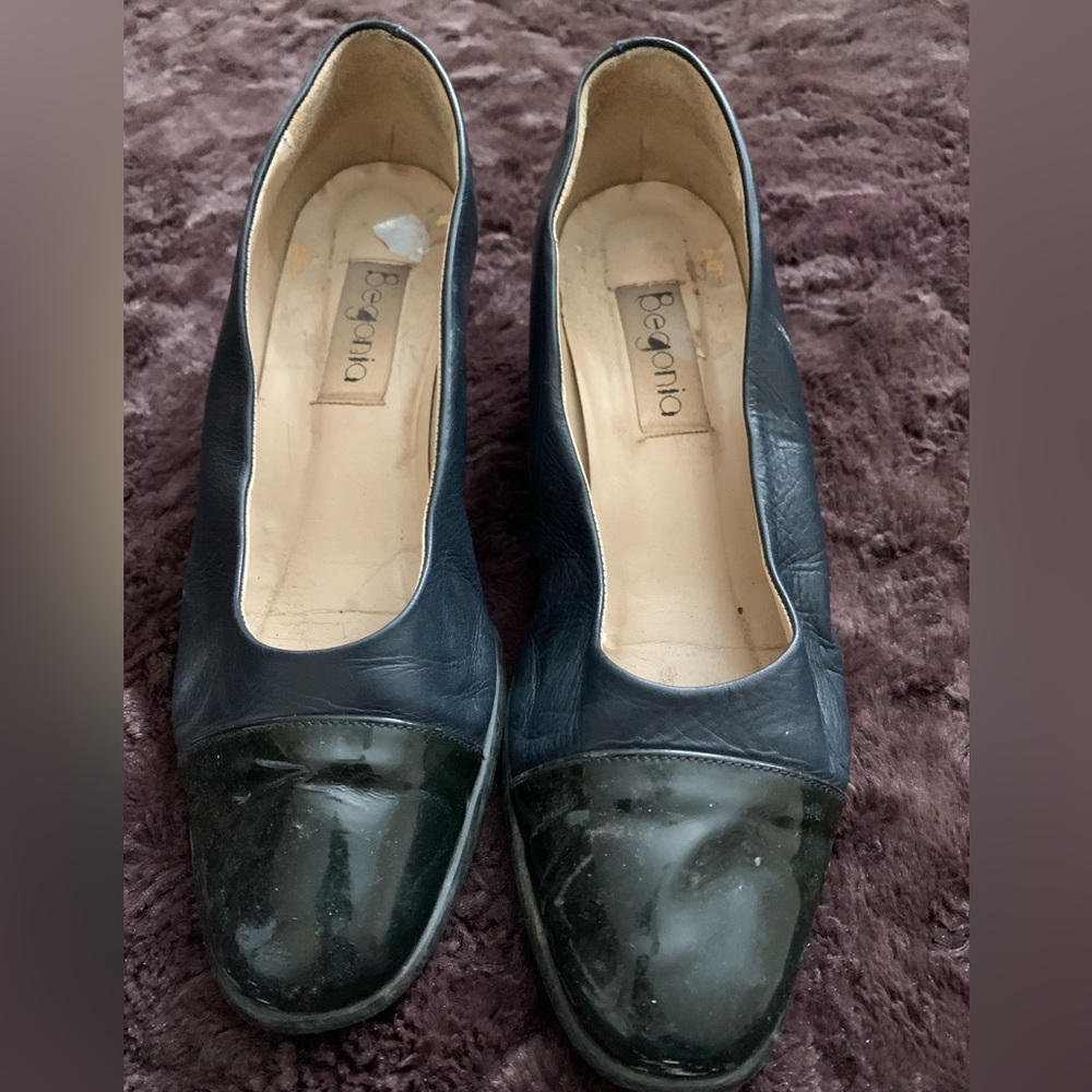 Navy blue leather shoe, size 38